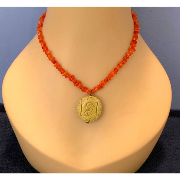 Coral Carnelian Chipstone Necklace Carved Olive Serpentine Jade Pendant Sterling - Picture 10 of 10